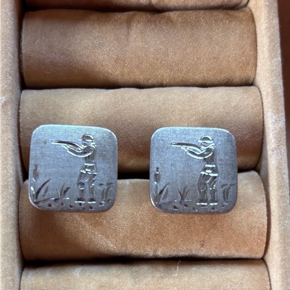 Silver Hunting Scene Cufflinks